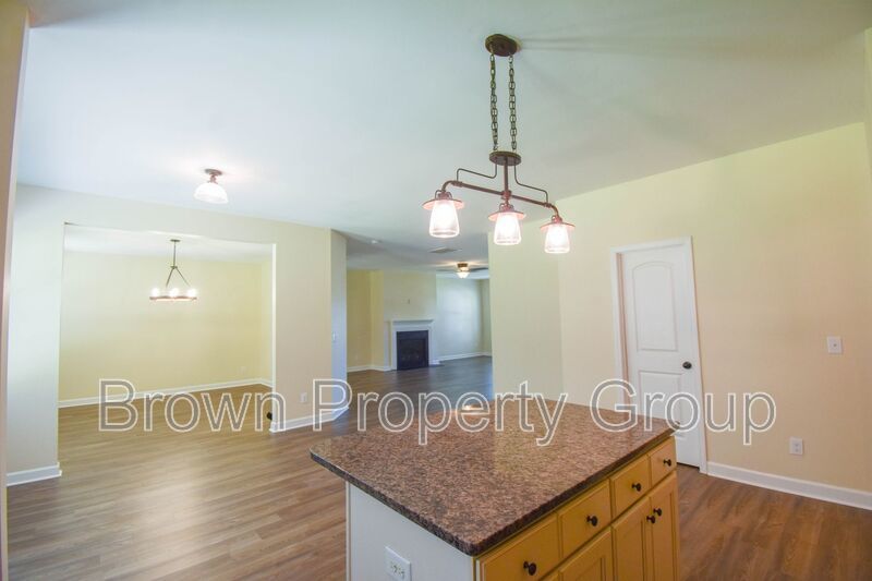 4 Bedrooms and 2.5 Baths- Kenlan Farms (Pets Considered) property image