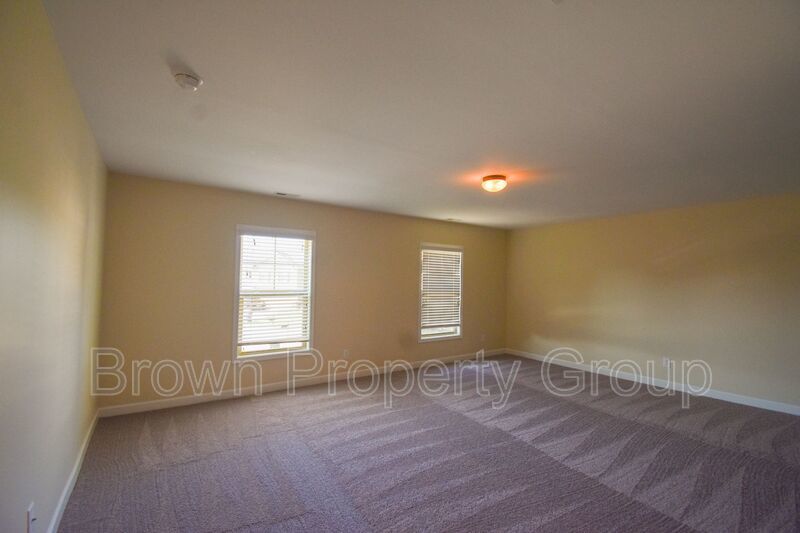 4 Bedrooms and 2.5 Baths- Kenlan Farms (Pets Considered) property image