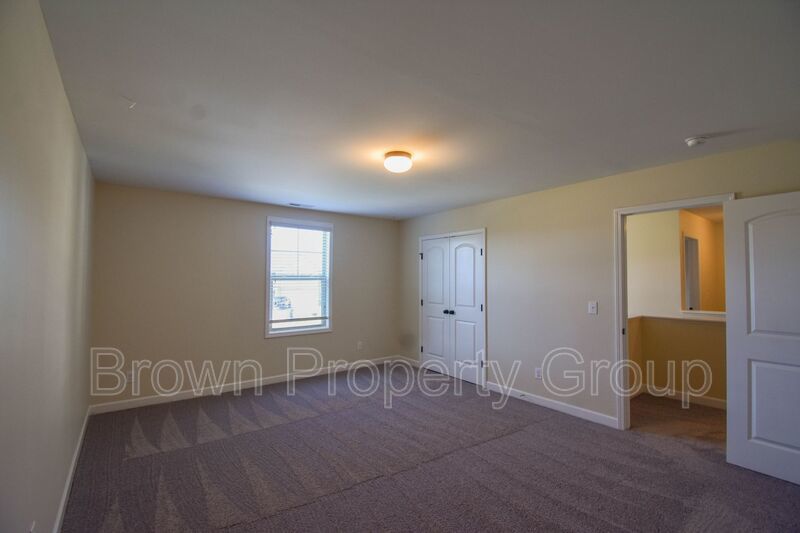 4 Bedrooms and 2.5 Baths- Kenlan Farms (Pets Considered) property image