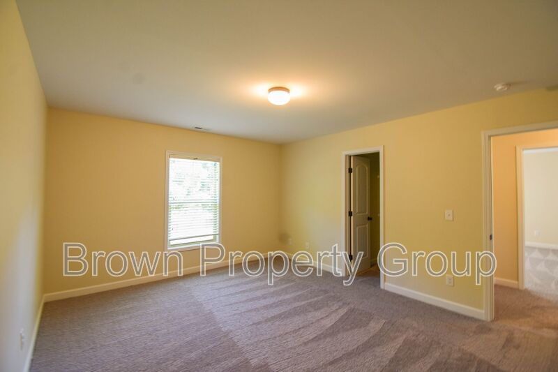 4 Bedrooms and 2.5 Baths- Kenlan Farms (Pets Considered) property image