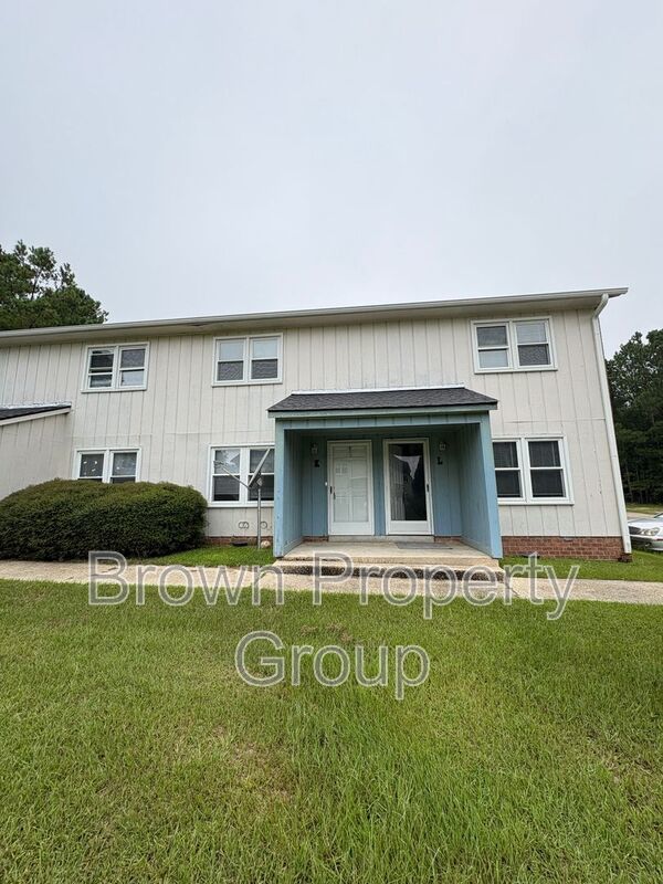2 Bedroom 1.5 Bathroom Townhome property image