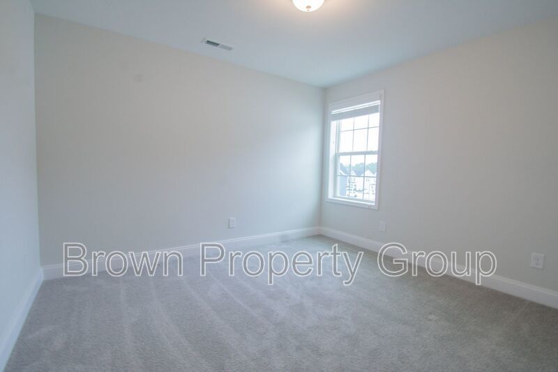 Coming Soon! 4 Bedroom 3 Bathroom- No Pets property image