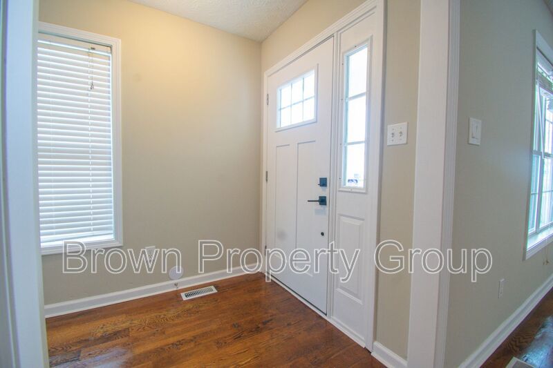 3 Bedroom 2.5 Bathroom Home with Modern Upgrades! property image