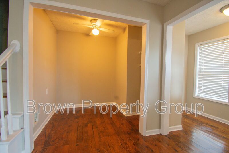 3 Bedroom 2.5 Bathroom Home with Modern Upgrades! property image