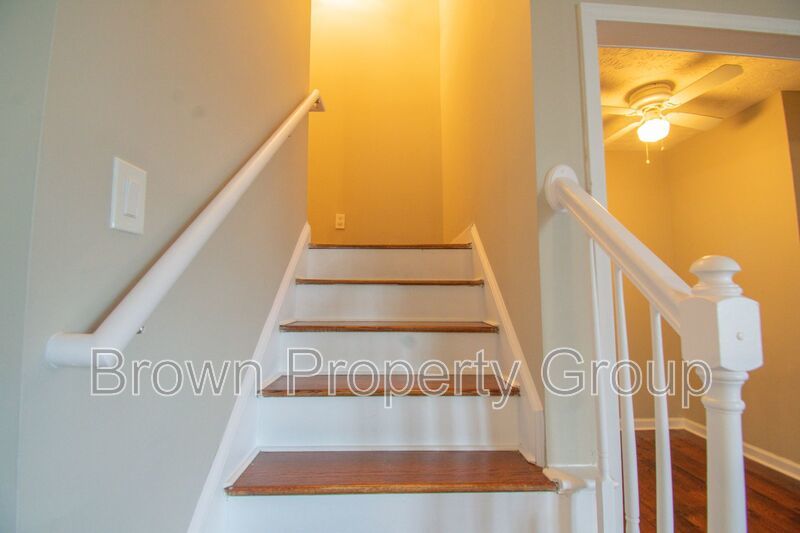 3 Bedroom 2.5 Bathroom Home with Modern Upgrades! property image