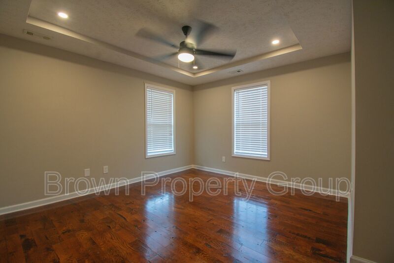 3 Bedroom 2.5 Bathroom Home with Modern Upgrades! property image