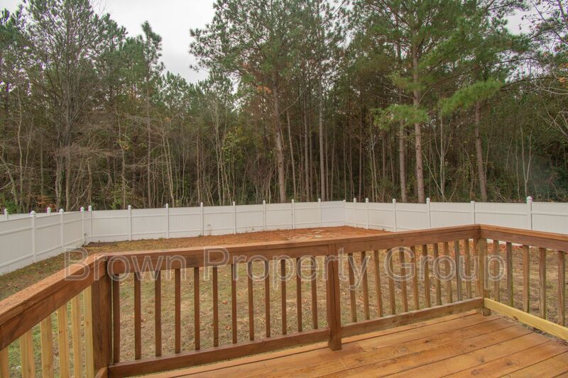 3 Bedroom 2.5 Bathroom Home with Modern Upgrades! property image