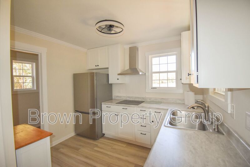 Brand New Home- Scenic Living! 1 Bedroom 1 Bathroom with Loft property image