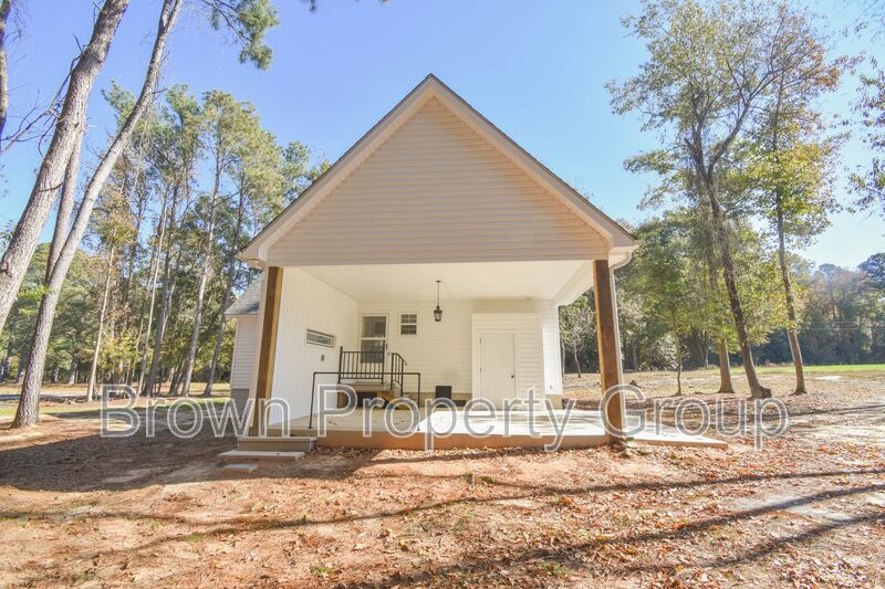 Brand New Home- Scenic Living! 1 Bedroom 1 Bathroom with Loft property image