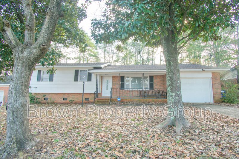 3 Bedroom 2 Bathroom-Modern Upgrades property image