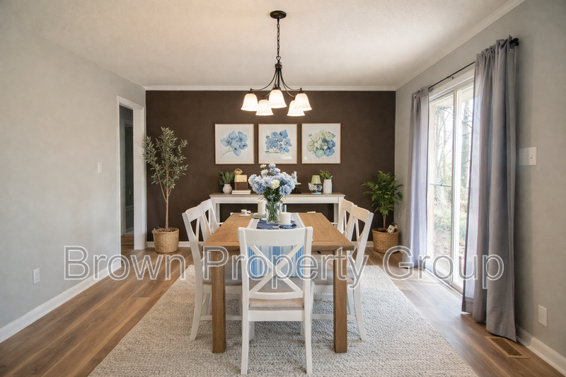 3 Bedroom 2 Bathroom-Modern Upgrades property image