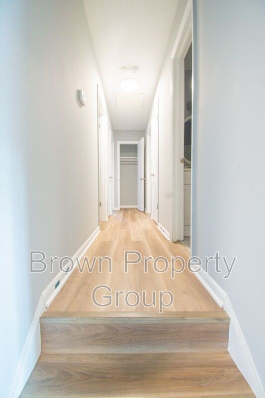 3 Bedroom 2 Bathroom-Modern Upgrades property image