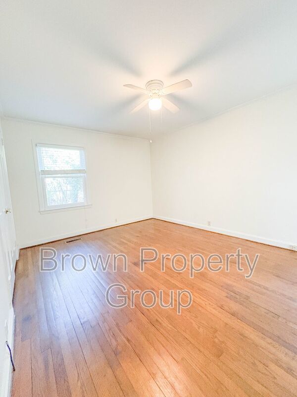 3 Bedroom 2 Bathroom with Detached Garage property image