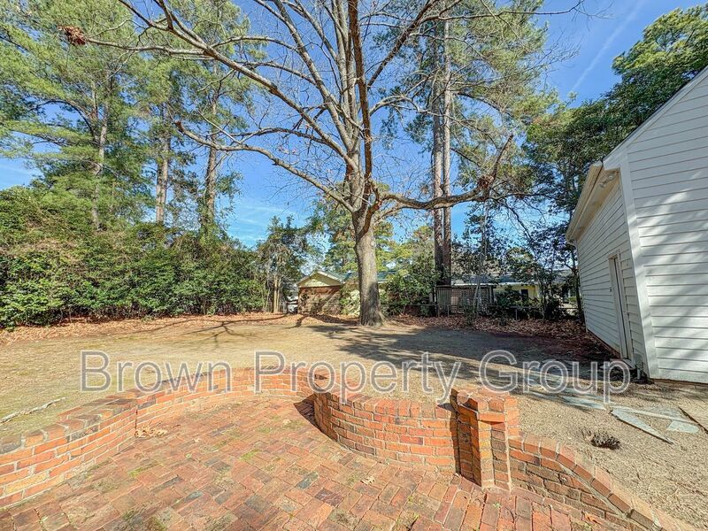 3 Bedroom 2 Bathroom with Detached Garage property image