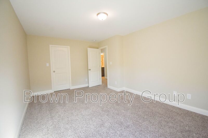 3 Bedroom 2.5 Bathroom in Haymount - No Pets property image