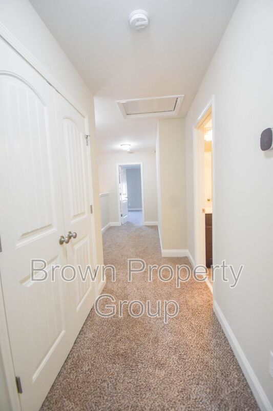 3 Bedroom 2.5 Bathroom in Haymount - No Pets property image