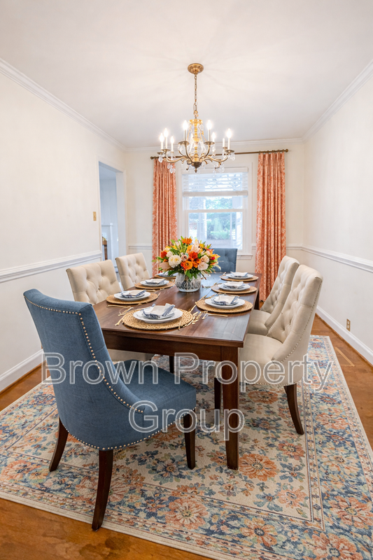 3 Bedroom 2 Bathroom with Detached Garage property image