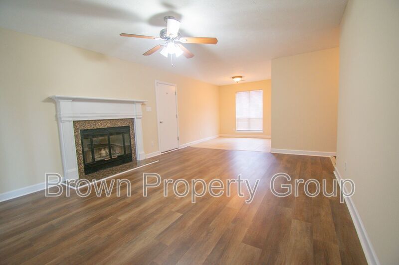 3 Bedroom 2 Bathroom - Pets Allowed! property image