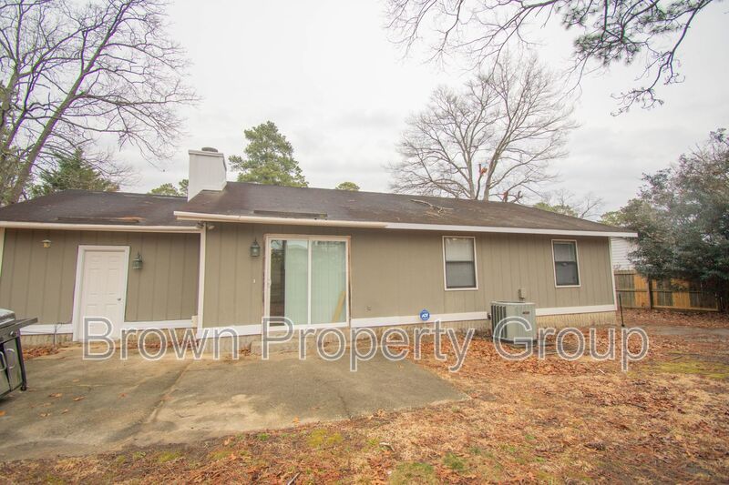 3 Bedroom 2 Bathroom - Pets Allowed! property image