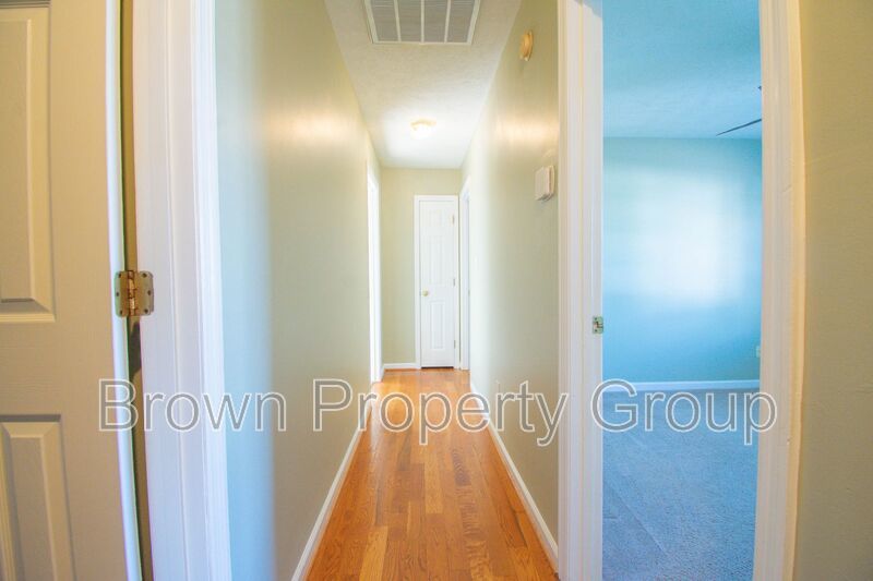 3 Bedroom 2.5 Bathroom with Bonus Room! property image