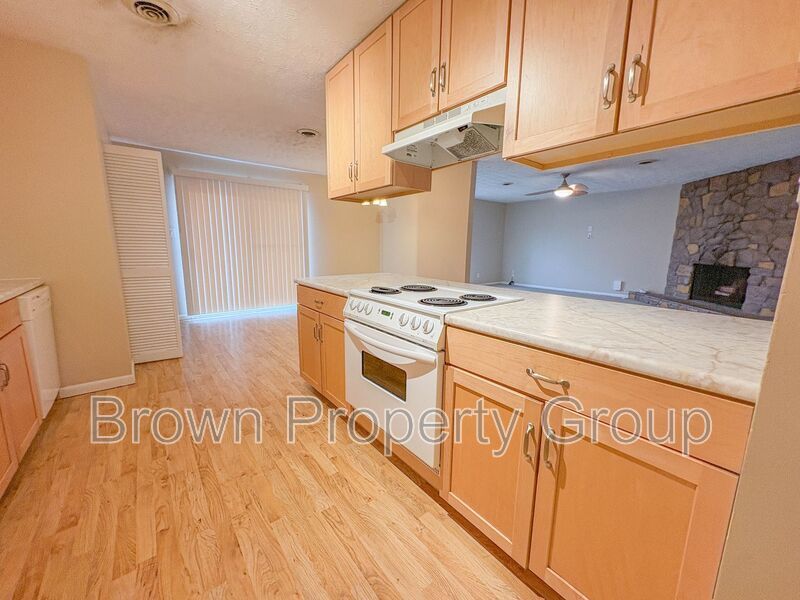 3 Bedroom 2 Bathroom- No Pets property image