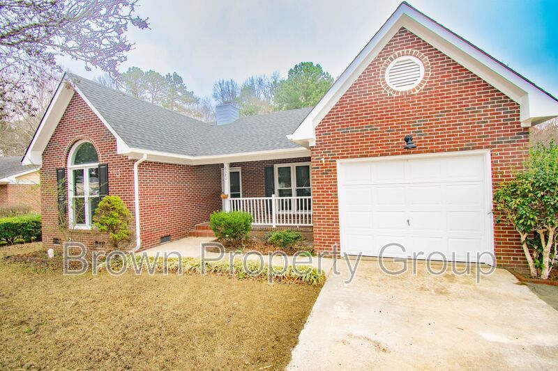 Renovated 3 Bedroom 2 Bathroom- No Pets property image