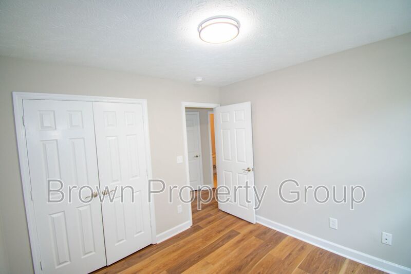 Renovated 3 Bedroom 2 Bathroom- No Pets property image