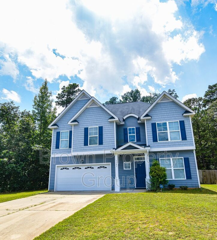 Coming Soon! 4 Bedroom 2.5 Bath property image