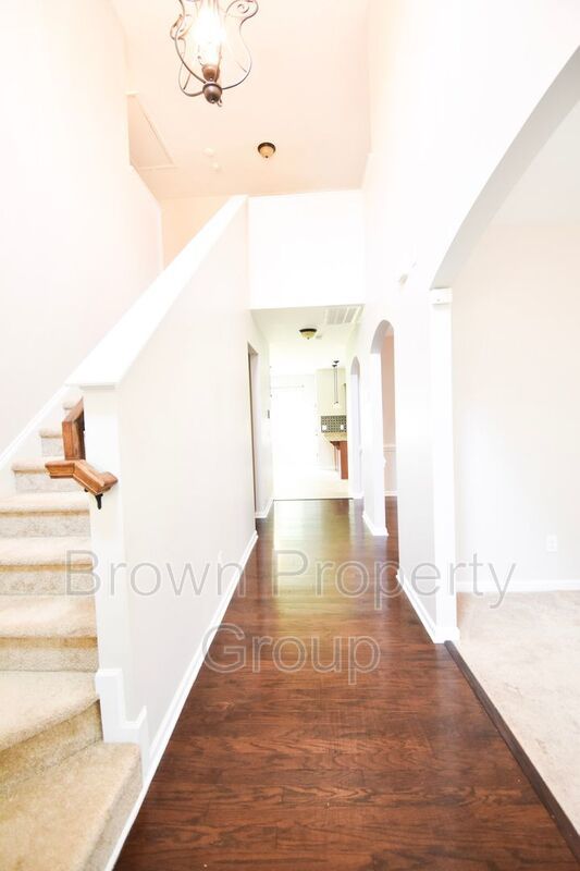 Coming Soon! 4 Bedroom 2.5 Bath property image