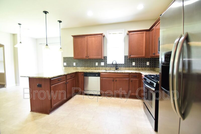 Coming Soon! 4 Bedroom 2.5 Bath property image