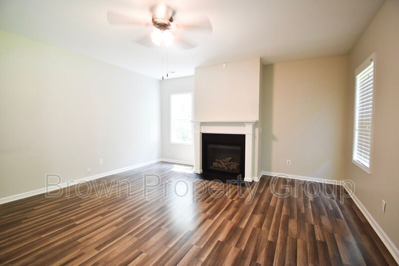 Coming Soon! 4 Bedroom 2.5 Bath property image