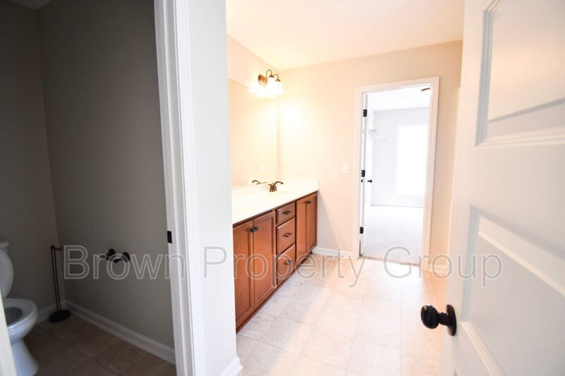 Coming Soon! 4 Bedroom 2.5 Bath property image