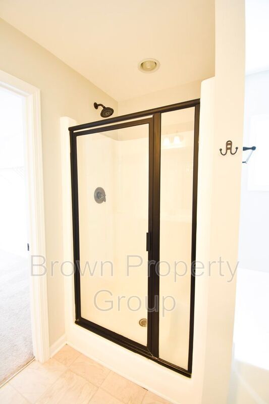 Coming Soon! 4 Bedroom 2.5 Bath property image