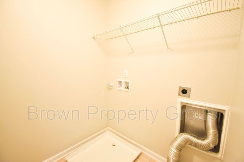 Coming Soon! 4 Bedroom 2.5 Bath property image