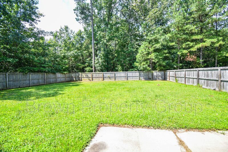 Coming Soon! 4 Bedroom 2.5 Bath property image