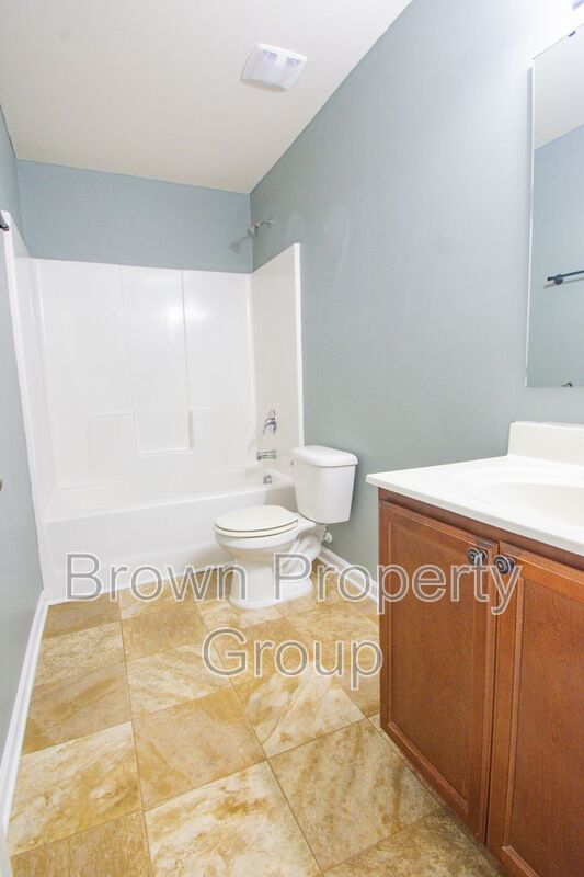 4 Bedroom 3 Bathroom Home- Pets Okay! property image