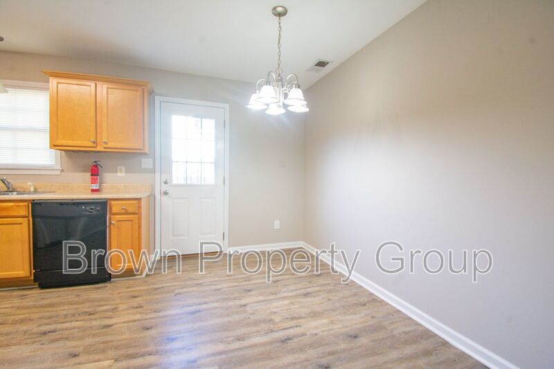 Coming Soon! 2 Bedroom 2.5 Bathroom Townhome property image