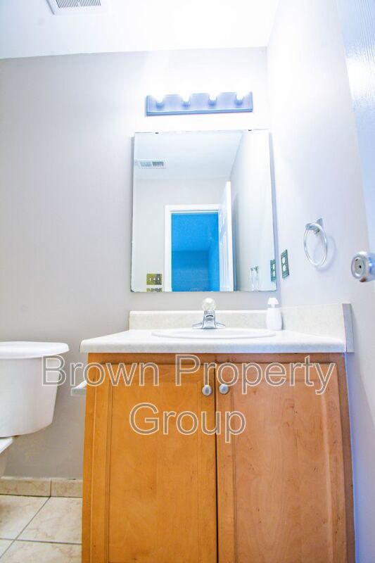 Coming Soon! 2 Bedroom 2.5 Bathroom Townhome property image