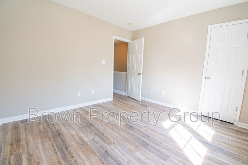 Coming Soon! 2 Bedroom 2.5 Bathroom Townhome property image