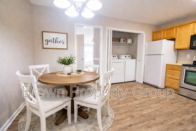 Coming Soon! 2 Bedroom 2.5 Bathroom Townhome property image