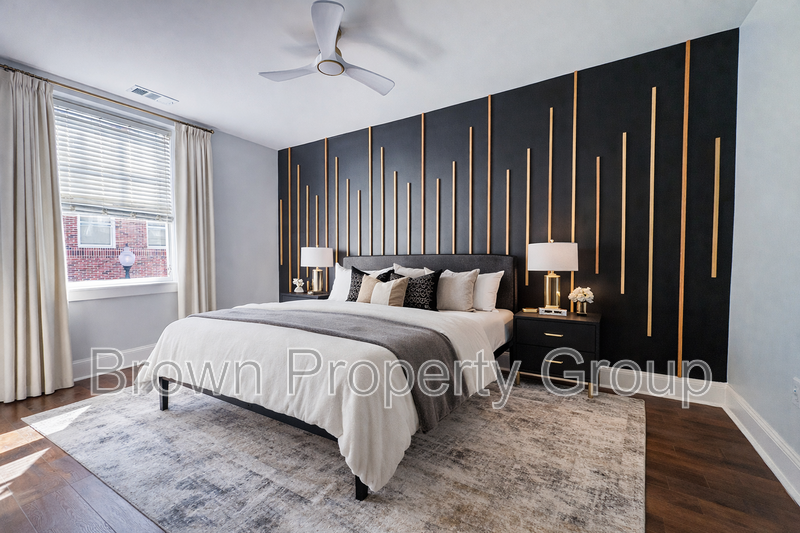 FIRST MONTH RENT FREE! Downtown Living! 2 Bedroom 2 Bath Apartment (No Pets) property image