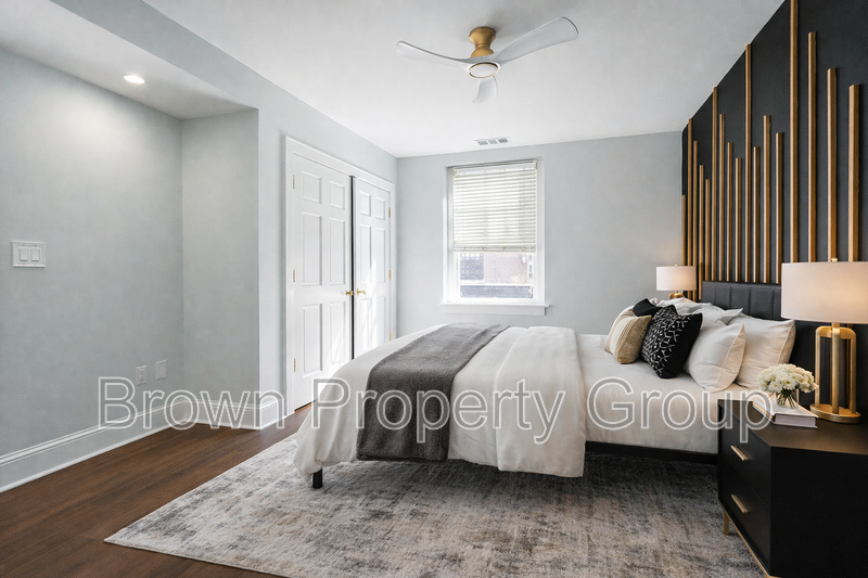 FIRST MONTH RENT FREE! Downtown Living! 2 Bedroom 2 Bath Apartment (No Pets) property image