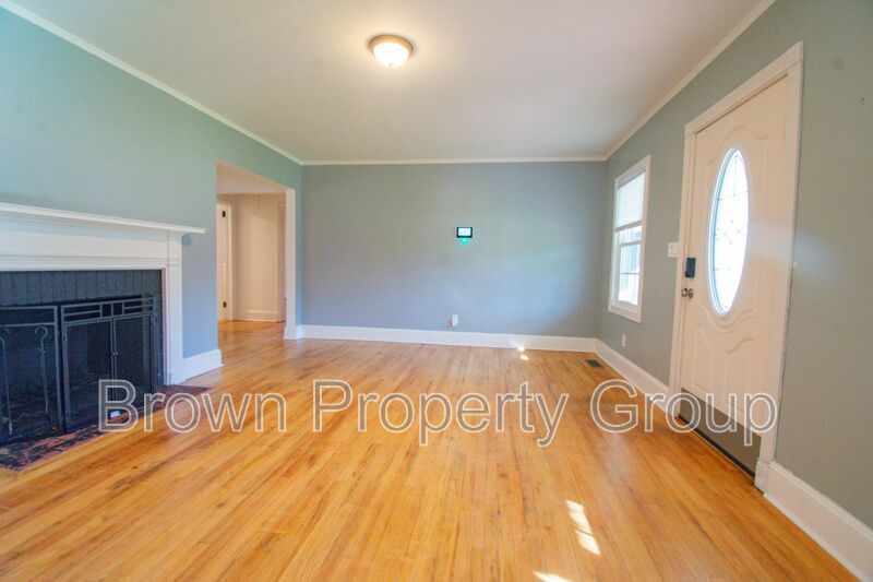 Available 3/27/26 - Charming Haymount 3 Bedroom 2 Bathroom Home- Pets Okay property image