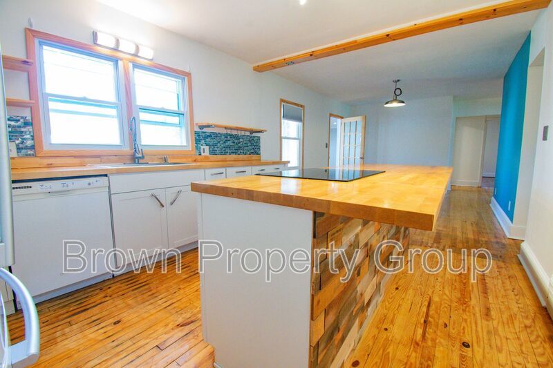 Available 3/27/26 - Charming Haymount 3 Bedroom 2 Bathroom Home- Pets Okay property image