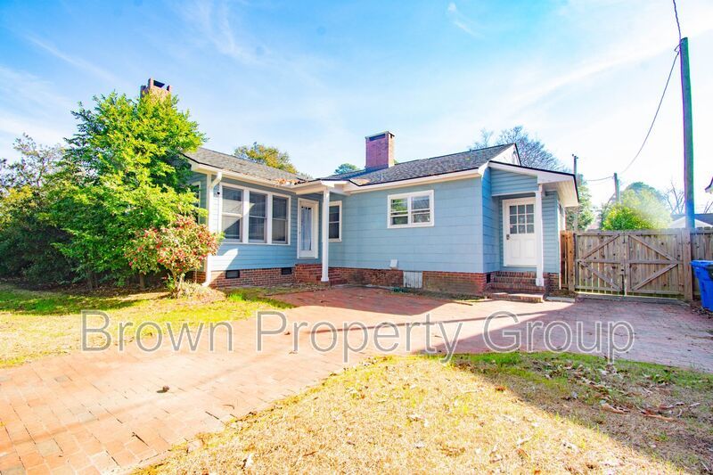 Available 3/27/26 - Charming Haymount 3 Bedroom 2 Bathroom Home- Pets Okay property image