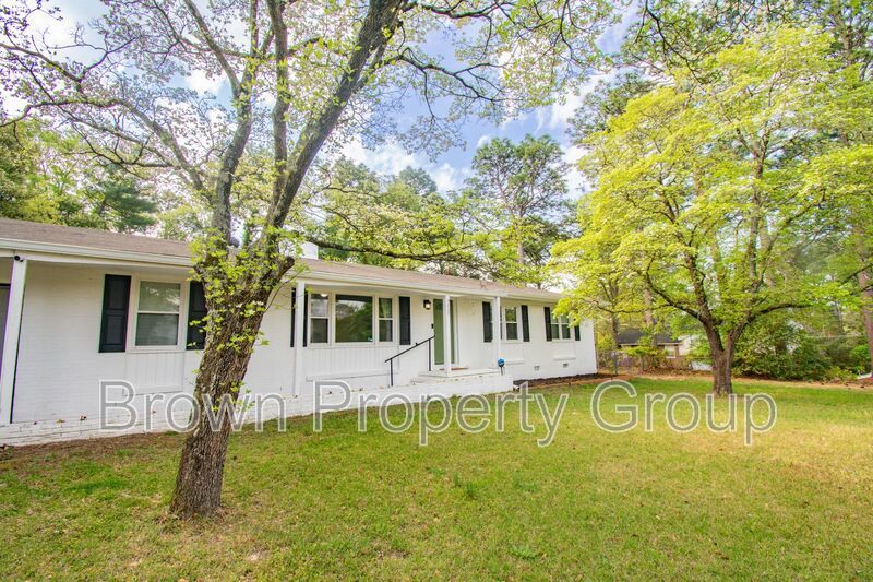 Coming Soon! 4 Bedroom 2 Bathroom Home: Pets Okay! property image