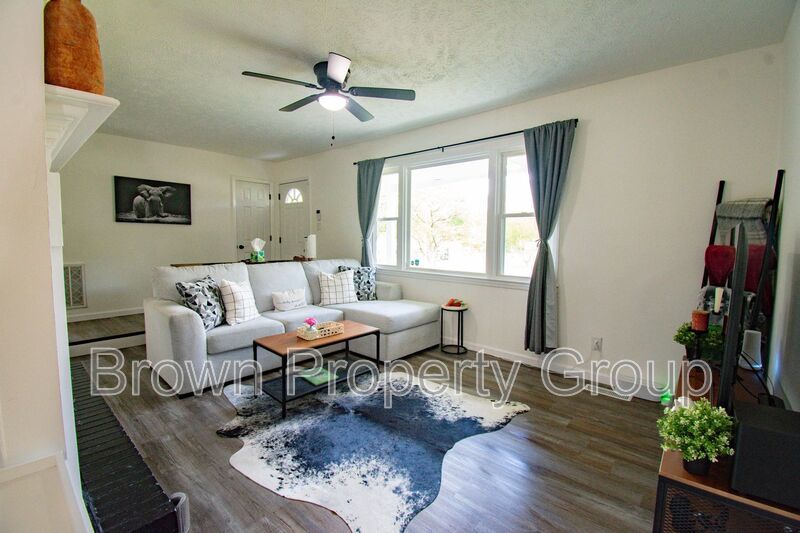 Coming Soon! 4 Bedroom 2 Bathroom Home: Pets Okay! property image