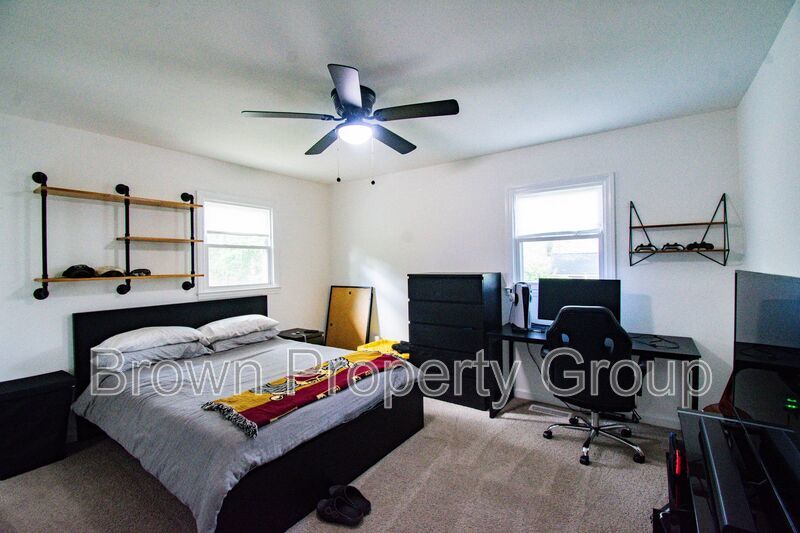 Coming Soon! 4 Bedroom 2 Bathroom Home: Pets Okay! property image