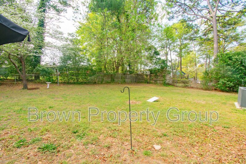 Coming Soon! 4 Bedroom 2 Bathroom Home: Pets Okay! property image