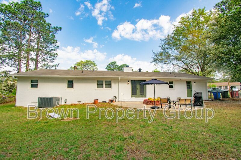 Coming Soon! 4 Bedroom 2 Bathroom Home: Pets Okay! property image